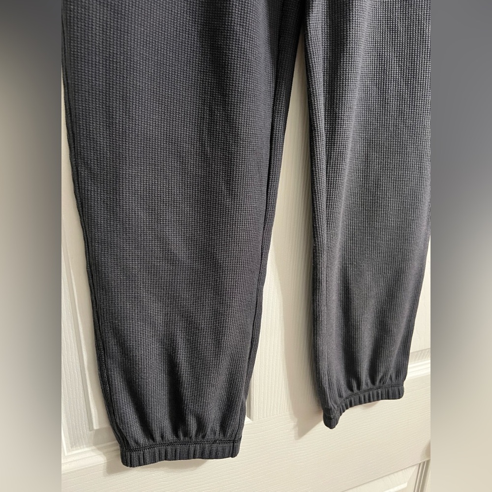 Fabletics Joggers - Picture 4 of 6